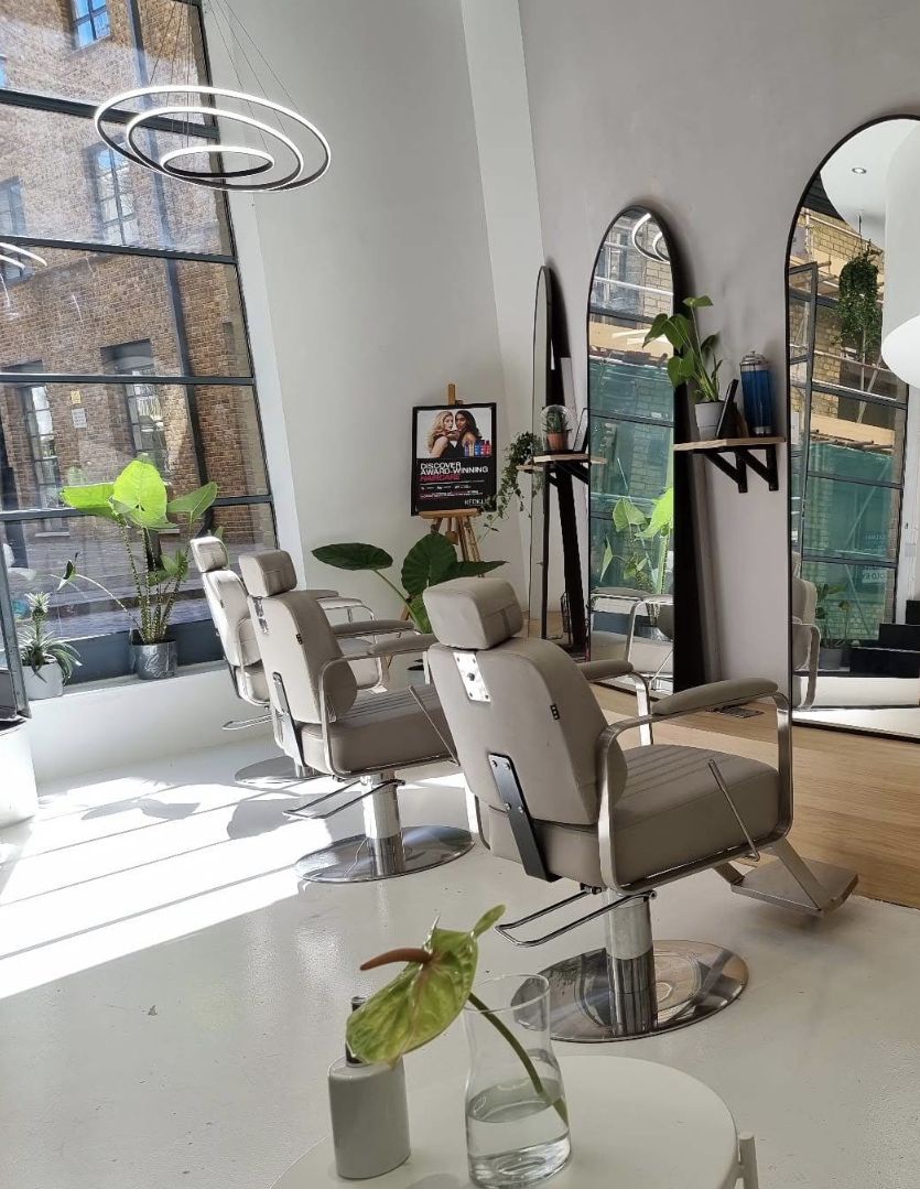 Salon wash area at K&Co